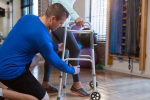 home physiotherapy for spinal cord injury